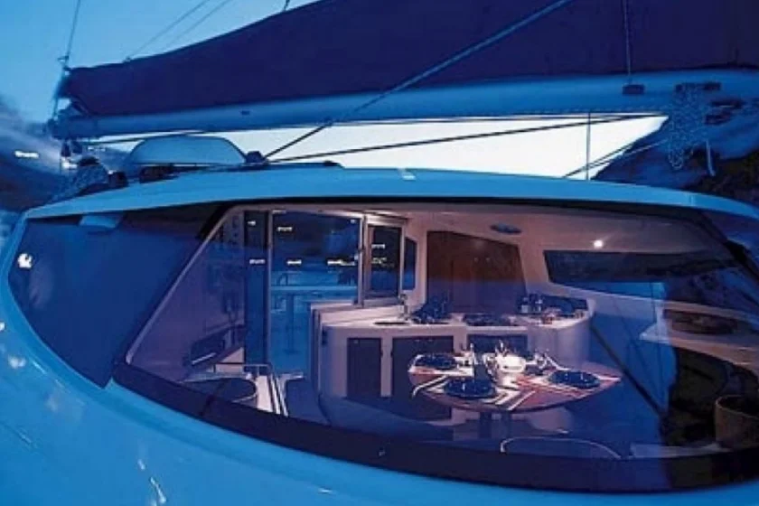 Catamaran Lavezzi 40